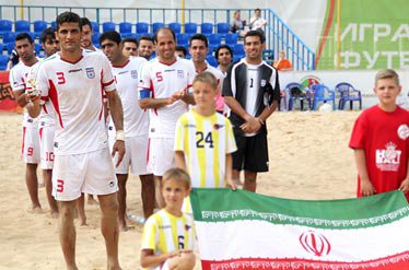 اوکتاویو 16 بازیکن را دعوت کرد