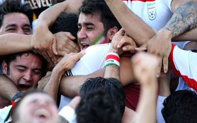 تاپ سکرت | مردم بردند، مافيا باخت / خوشحالی ملی‌پوشان از دریافت پیامک ابقای کی‌روش