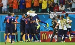 غیبت اجباری دو بازیکن هلند مقابل کاستاریکا