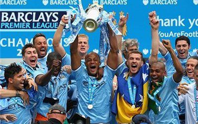 جشن قهرمانی آبی‌پوشان شهر منچستر + تصاویر