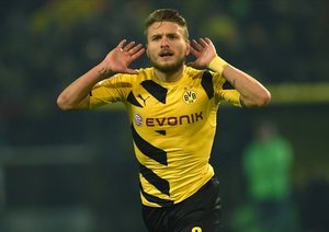 چیرو ایموبیل|بوروسيا دورتموند 2 - 2 وولفسبورگ / بوندسلیگا