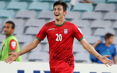 آزمون: زود است به لیگ انگلیس بروم، در روسیه به فوتبالم ادامه میدهم