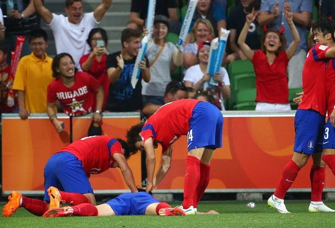 شادی بازیکنان کره بعد از گلزنی