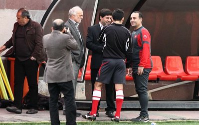 «فوتبالوژی» | از این ستون تا آن ستون فرجی نیست!