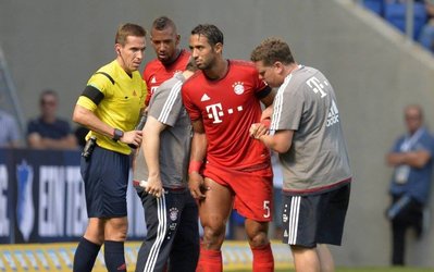 مصدومیت بن‌عطیه، آغاز بدبیاری‌های بایرن