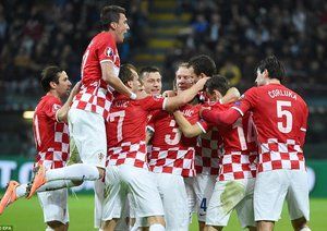 شادی بازیکنان کرواسی|ایتالیا 1 - 1 کرواسی / مقدماتی جام ملت های اروپا