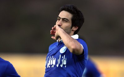 حاشيه روز | ستاره ملی پوش استقلال در دربی نیمکت‌نشین می‌شود