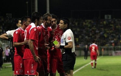 اسامی داوران هفتم بیستم لیگ برتر فوتبال اعلام شد / فغانی داور پدیده با پرسپولیس