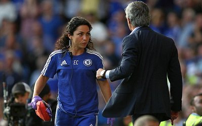 گزارش تصویری | مورینیو این بار از پزشک تیمش انتقاد کرد