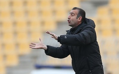 کمالوند: اعتماد به نفس بازیکنانم پایین آمده است