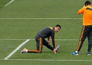 جلسه تمرینی رئال با حضور رونالدو پیش از فینال لیگ قهرمانان اروپا|کریستیانو رونالدو، در جلسه تمرینی رئال مادرید پیش از دیدار فینال لیگ قهرمانان اروپا برابر اتلتیکو مادرید شرک می کند.