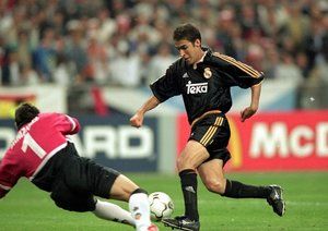 رائول گونزالس|3- رائول گونزالس (رئال مادرید 1997/98، 1999/00، 2001/02)