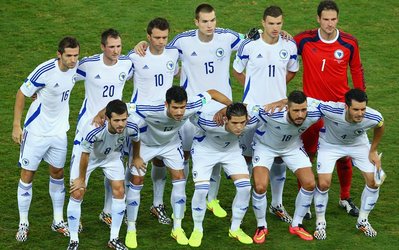 بازیکنان بوسنی و هرزگوین از دستور فیفا تکمین نکردند