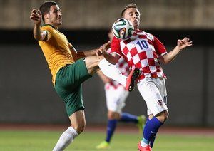 ماتيو آلن لكي|درگیری در میانه زمین ، بازی کرواسی استرالیا.