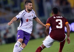 اشلی کول - نناد تومویچ