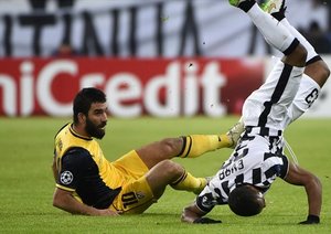 آردا توران - پاتریس اورا