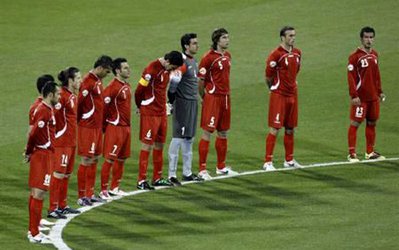 یک دقیقه سکوت پیش از بازی ایران و شیلی