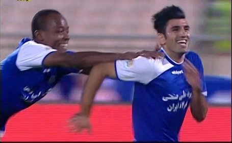 ویدئو : گل اول استقلال خوزستان( مهدی مومنی)