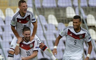 Clark Whitney|ممنوعیت نقل و انتقال بازیکنان جوان به نفع بایرن مونیخ و فوتبال آلمان است