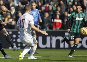 سیمونه زازا