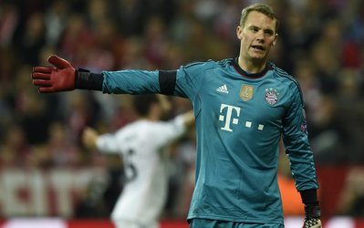 تصویر روز|مانوئل نویر بهترین گلر فوتبال باشگاهی آلمان شد