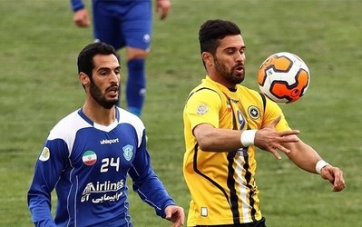 محسن حسینی: قرار بود شب گذشته با استقلال قرارداد ببندم