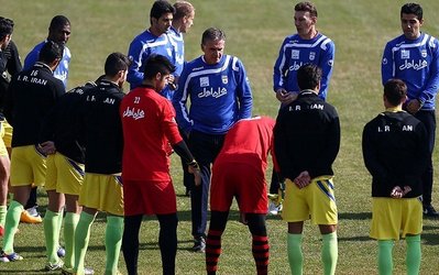 زاویه مخالف | بی‌احترامی کی‌روش به قوانین داخلی ایران / سرباز فراری جرمش بیشتر است یا رحمتی و عقیلی؟!