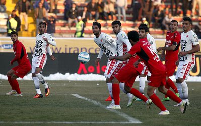 هفته چهاردهم لیگ برتر | جدال داغ قرمزهای تهران و تبریز برای صدرنشینی