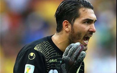 حقیقی: بلندپروازم و اهداف بزرگی در سر دارم