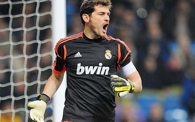 ایکر همچنان در جمع پنج دروازه بان برتر جهان/ ناواس نیست