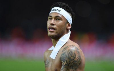 نیمار دلیل گریه کردنش پس از قهرمانی بارسا را فاش کرد