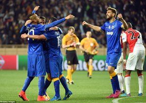 شادی بازیکنان یووه