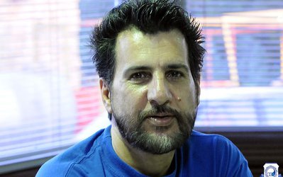 قهرمانی می‌خواهیم باید فولاد را ببریم