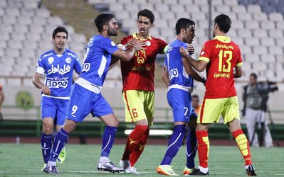 نگاه روز | استقلالی ها قربانی جنگ روانی خودشان