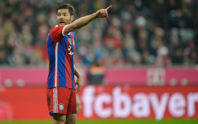 آلونسو: نمی‌توانم بگویم که مورینیو بهتر از گواردیولاست!