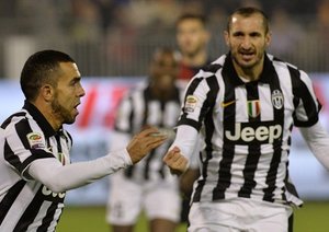 کارلوس توز - جورجیو کیه لینی