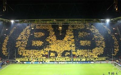 مدیر ورزشی دورتموند:‌ قرارداد بازیکنان برای دسته دوم نیز معتبر است!