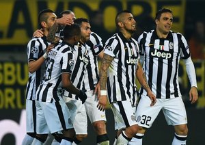 کارلوس توز|بوروسيا دورتموند 0 - 3 یوونتوس / لیگ قهرمانان