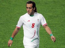 پسرکی که با استیشن قرمز آمد و همه ما را جادو کرد