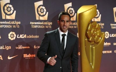 انتقاد دروازه‌بان بارسا از فیلم عملکردش در مراسم معرفی بهترین‌های لالیگا