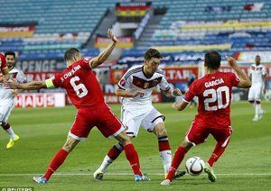 مسوت اوزیل|جبل الطارق 0 - 7 آلمان / مقدماتی جام ملت های اروپا