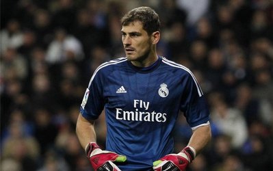 کاسیاس: پنالتی کروس آسول را نمی‌گرفتم شاید بازی به تساوی کشیده می‌شد