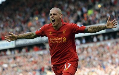 مارتین اسکرتل: لیورپول باید دفاعِ تیمی خود را تقویت کند /  گاهی بیش از از حد حمله کرده و از دفاع غافل می شویم