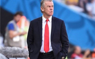 ژنرال بازنشسته در قاب تصاویر