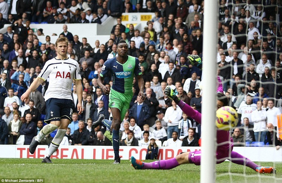 Tottenham 1-2 Newcastle - 1393-08-04 - 03.JPG
