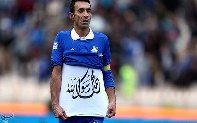 حاشیه‌های  استقلال - سپاهان | عنایتی مانع حضور بازیکنان استقلال در رختکن شد