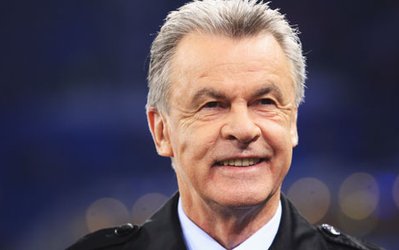 هیتسفلد: قهرمانی در بوندسلیگا آسان نیست