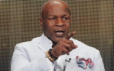 مایک تایسون: درک میکنم چرا سوارز، کیهلینی را گاز گرفت!