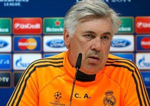 نشست مطبوعاتی سرمربی رئال پیش از فینال لیگ قهرمانان اروپا|کارلو آنجلوتی در کنفرانس مطبوعاتی پیش از دیدار تیمش برابر اتلتیکو مادرید در فینال لیگ قهرمانان اروپا با خبرنگاران دیدار می کند.