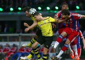 لواندوفسکی - کلودیو میگِل پیزارو